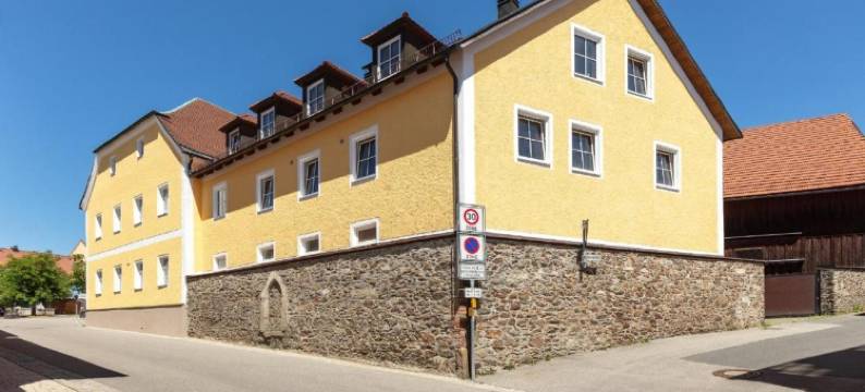 天鹅旅馆盖尔尼(Hotel Garni Zum Schwan)图片