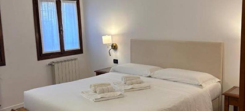 艾洛吉玛丽内拉酒店(Alloggi Marinella)图片