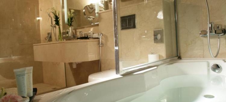 阿吉曼温德姆华美达套房酒店(Ramada Hotel & Suites by Wyndham Ajman)图片