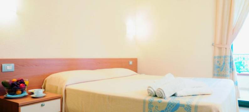 拜亚玛莉娜酒店(Hotel Baia Marina)图片