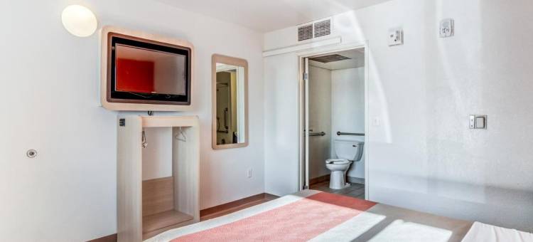 丽柏酒店，柯林斯堡(Motel 6 Fort Collins, CO)图片
