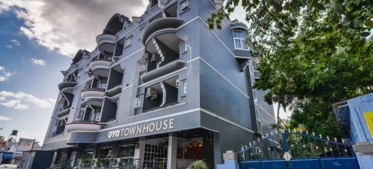 Super Townhouse SRM Kuppakonam Pudur图片