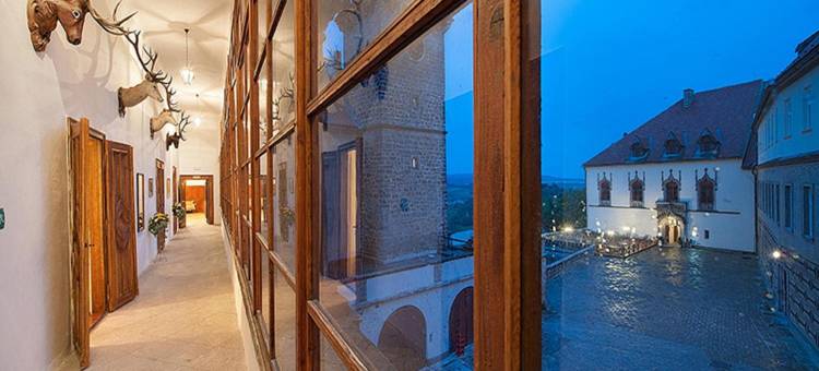 卢巴斯卡拉伊萨美吉酒店(EA Zamecky Hotel Hruba Skala)图片