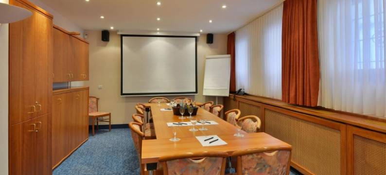 依贝茨嘉利酒店(Hotel Ilbertz Garni)图片