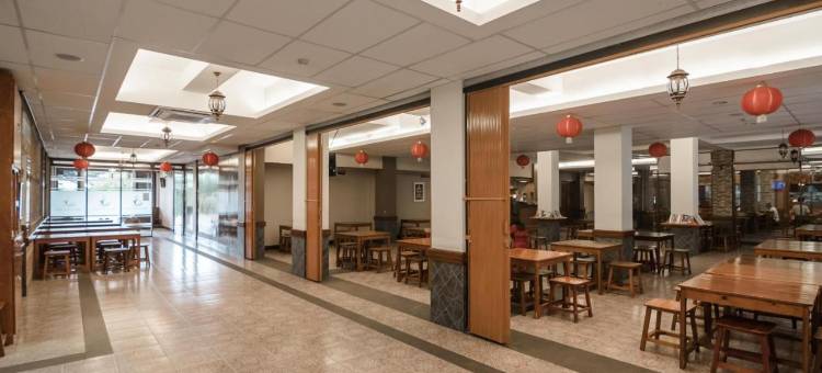 RedDoorz Plus near Soekarno Hatta Airport 2图片