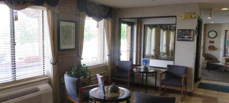 布恩呗盟套房酒店(Baymont by Wyndham Boone)图片