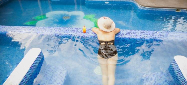 突莉潘思快捷酒店(Maya Tulipanes Express)图片