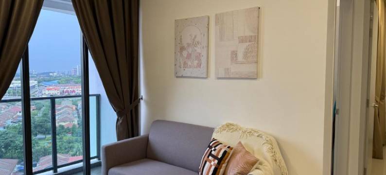 Shelisa's Modern 3BR House at Suria Garden Puchong图片