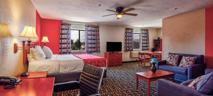 俄克拉何马城机场北温德姆华美达酒店(Ramada by Wyndham Oklahoma City Airport North)图片
