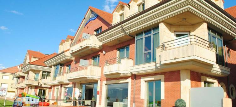 里斯海上酒店(Hotel Marítimo Ris Con Garaje)图片