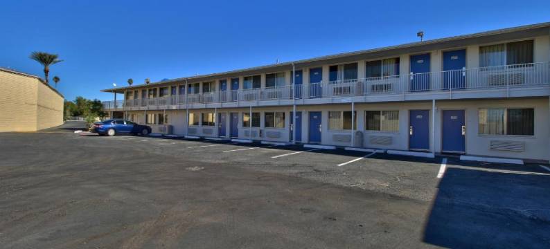 凤凰太阳城6号汽车旅馆 - 扬镇(Motel 6 Youngtown, AZ - Phoenix - Sun City)图片
