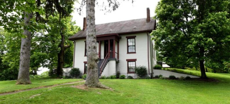 德累斯顿松树民宿(The Pines of Dresden)图片