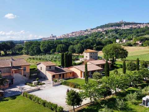 乔托华丽乡村别墅