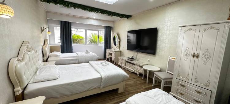 阿维亚西翁酒店(Hotel Aviacion)图片