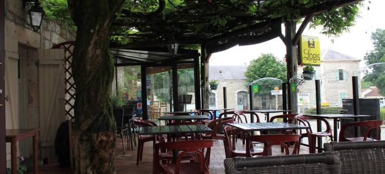 奥贝吉塔酒店(Logis Hotels- Auberge de la Tour - Hôtel et Restaurant)图片