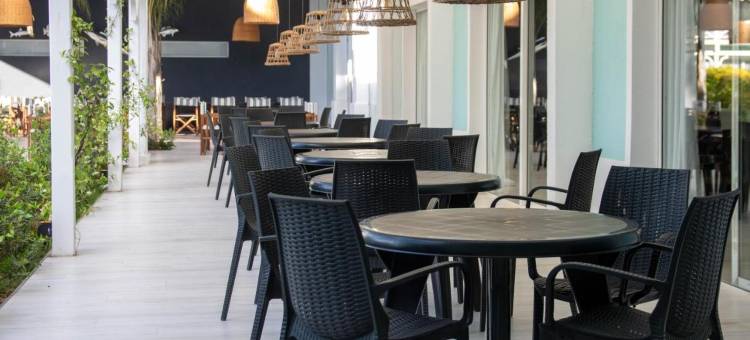 卡瑞罗马达里亚加豪生国际酒店及会议中心(Howard Johnson by Wyndham Carilo Convention Center)图片