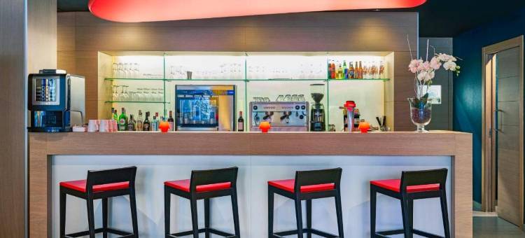 宜必思巴塞罗那中心酒店(圣家族教堂)(Ibis Barcelona Centro (Sagrada Familia))图片