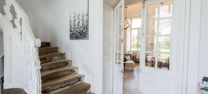 圣马洛拉巴比奈斯民宿(Chambres d'Hotes Saint Malo la Barbinais Bed&Breaksfast)图片