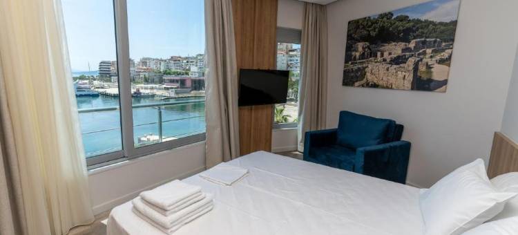 塔泰妮雅酒店(Titania Hotel)图片