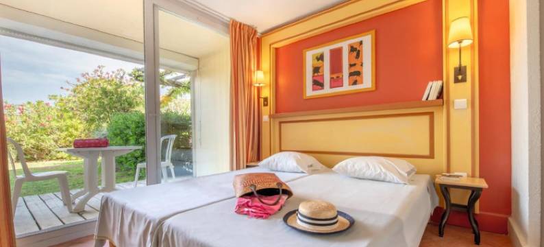 SOWELL家族 Le Grau du Roi(Sowell Family Grau du Roi)图片