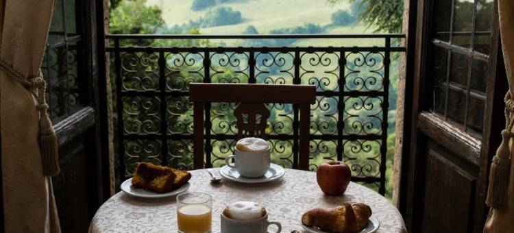 黎莱斯佩特罗伊亚城堡酒店(Castello di Petroia Dimora d'Epoca)图片