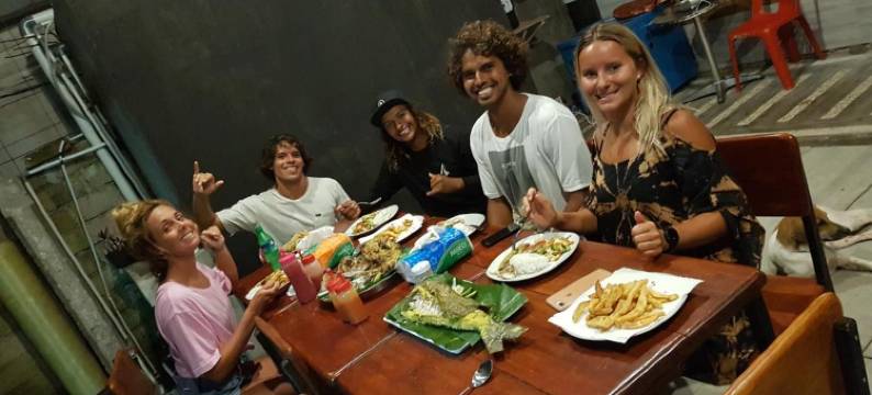 奥塞达尼亚斯冲浪之家酒店(Oseda Nias Surf House)图片