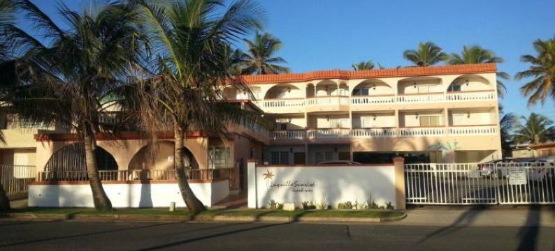 卢基约日出海滩酒店(Luquillo Sunrise Beach Inn)图片