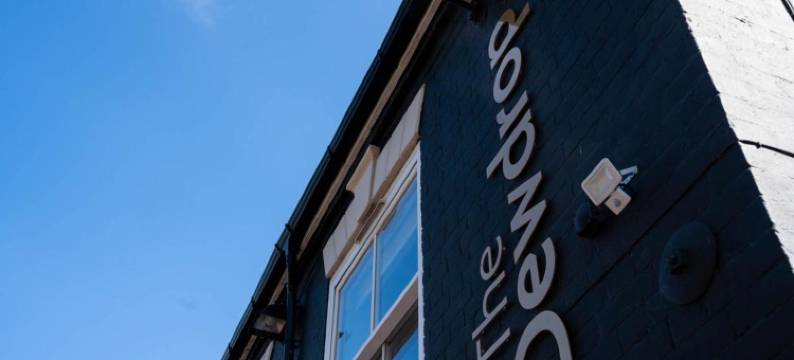 露珠酒店(The Dewdrop Inn)图片