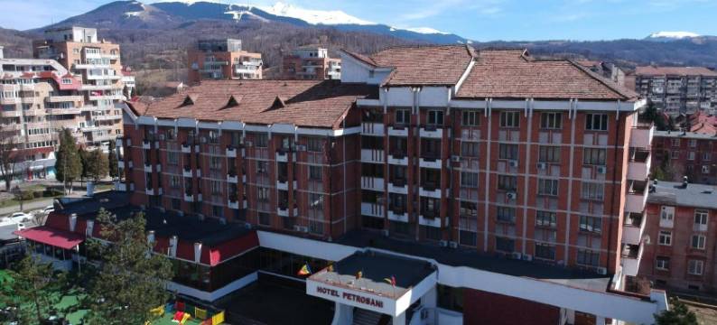 佩特罗沙尼出租房 - Hotel Petroshani srl(Petrosani Camere de Inchiriat - Hotel Petroshani Srl)图片
