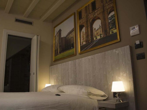 帕尔玛多曼托公寓