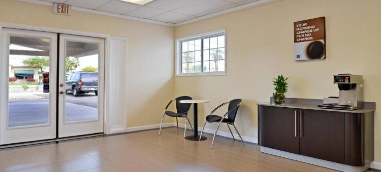 布劳利温德姆戴斯酒店(Days Inn by Wyndham Brawley)图片