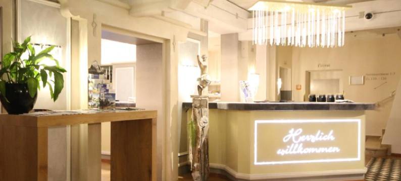 斯罗斯拉克内豪弗酒店(Schlosshotel Lacknerhof)图片