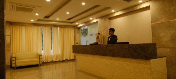 吉里哈日出(Hotel Girija Sunrise 300 Meter from Baba Dham Temple)图片