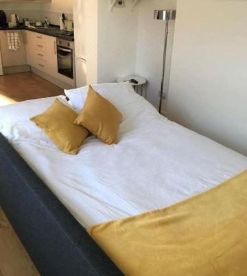 59a Whitstable - 1 Bedroom Flat Balcony & Parking Hotel Overview