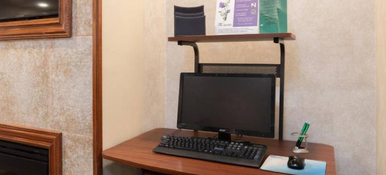 阿瑟顿公园旅馆及套房酒店(Atherton Park Inn and Suites)图片