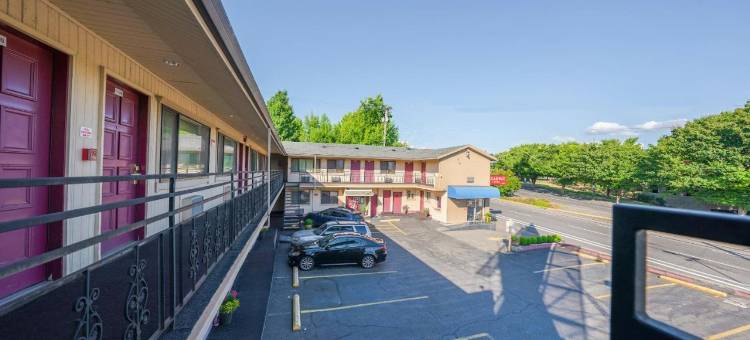 百老汇旅馆(Broadway Inn Portland Downtown)图片