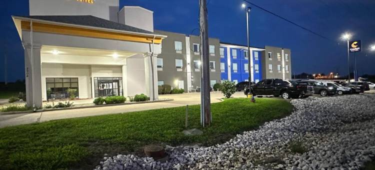 杰克逊开普吉拉多舒适套房酒店(Comfort Suites Jackson-Cape Girardeau)图片