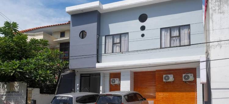 红门酒店-近三宝垄腾特雷姆商场(RedDoorz Near Tentrem Mall Semarang)图片