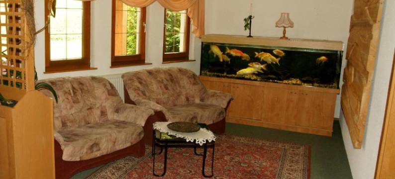 丹尼尔克莱斯特古特餐厅酒店(Hotel & Restaurant Danelchristelgut)图片