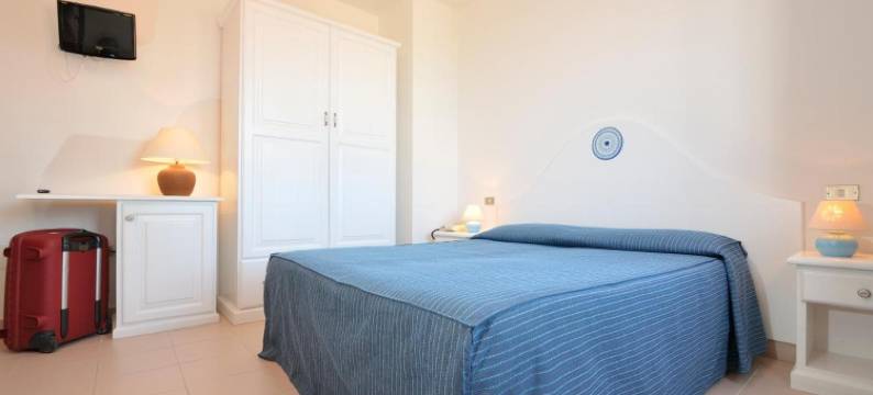 阿古利亚斯特拉酒店(Hotel Agugliastra)图片