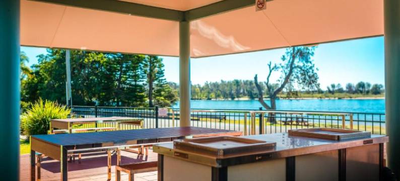 尤朗加河滨假日度假村(Riverside Holiday Resort Urunga)图片