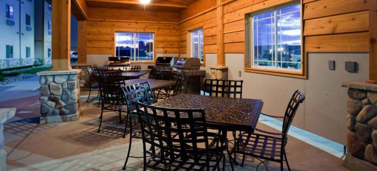 迈诺特浩枫温德姆公寓(Hawthorn Extended Stay by Wyndham Minot)图片