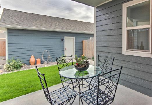 Quiet Home by Dtwn Livingston Hike, Fish and Ski! Hotel Overview