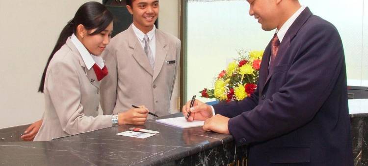 不拉士打宜西巴雅克国际酒店(Hotel Sibayak Internasional)图片