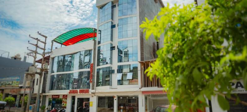 乔尔布什酒店(Hotel Jhor Bush)图片