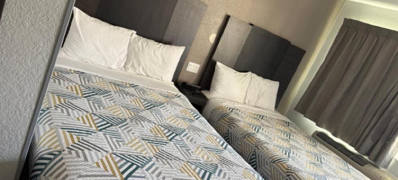 圣贝纳迪诺北6号汽车旅馆(Motel 6 San Bernardino, CA - North)图片