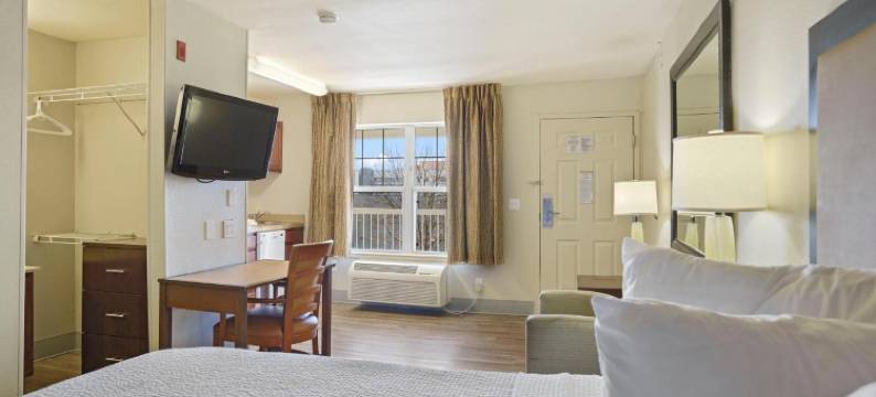 长住美州酒店-堪萨斯城-雷内克萨-第87街(Extended Stay America Suites - Kansas City - Lenexa - 87th St)图片