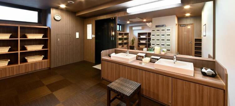 露樱酒店 上山田温泉店(HOTEL ROUTE-INN KAMIYAMADA ONSEN)图片