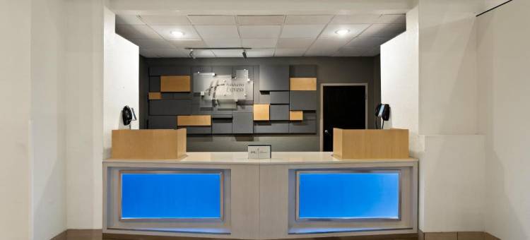 Holiday Inn Express 布兰森绿山驱动器(Holiday Inn Express Branson-Green Mountain Drive)图片