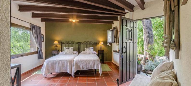 科马克彭德斯乡村民宿(Comarquinal Bioresort Penedes)图片